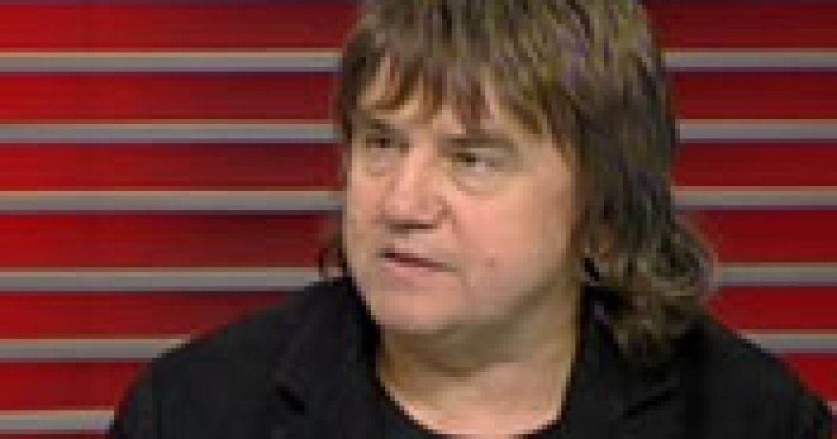 Карасьов говорить, що за скандальної історією стоїть Газпром