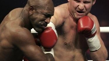Ібрагімов переміг Холіфілда по очках