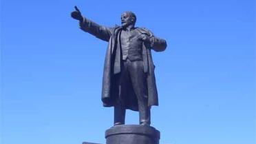 Знесення пам'ятників