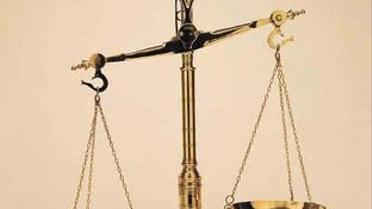Суд залишити заяву Медведька без розгляду