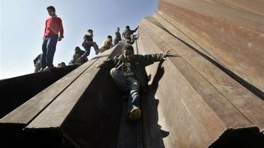 Безлади на кордоні (без коментарів. Reuters)