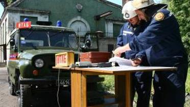 Рятувальники знайшли живими 21 гірника