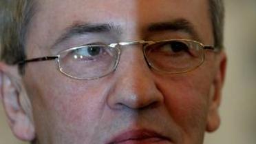 Чинний мер лідирує