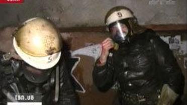 П'ятеро безхатченків ледь не спалили багатоповерхівку