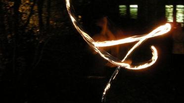 Фаєр-шоу - нова розвага молодих українців