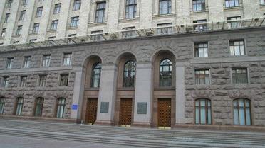 120-ть охочих стати мером столиці