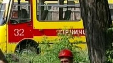 Шахтарів у Єнакієвому шукають досі