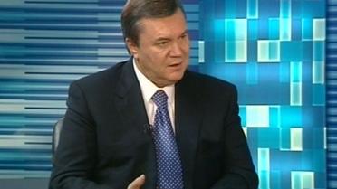 Віктор Янукович про удосконалення конституції