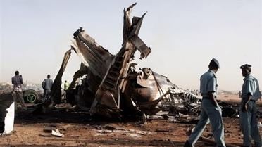 Аварія літака (без коментарів. Reuters)