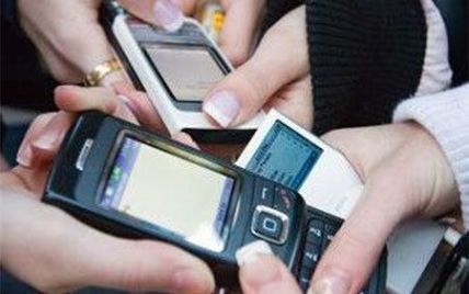Британка встановила рекорд по швидкісному набору SMS
