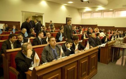Депутаты Киевсовета продали земельный участок в центре столицы за 3 миллиона