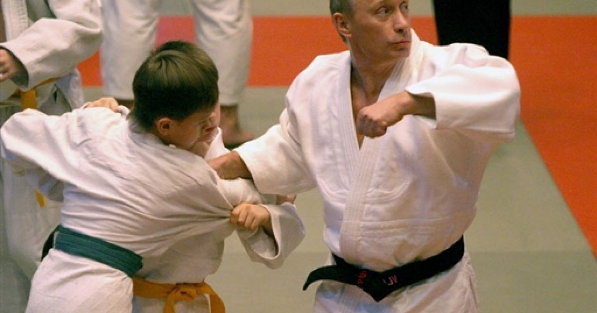 Путін дозволив хлопчику показати підніжку