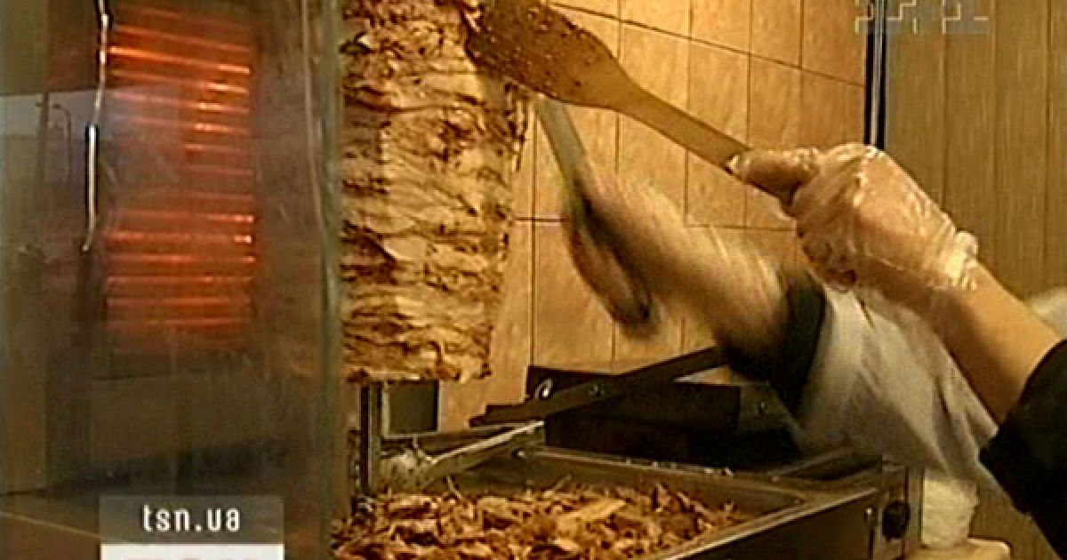 У Києві у фастфудах продають неякісну продукцію