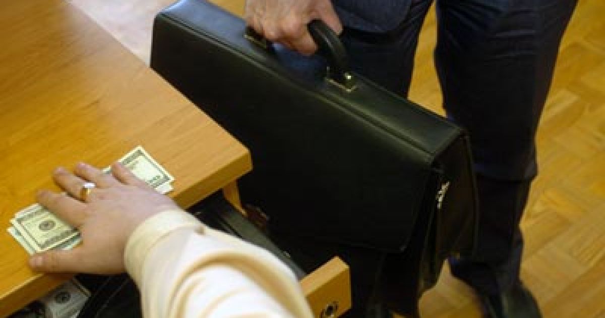 Донецькі найчастіше перемагають у мільярдних тендерах