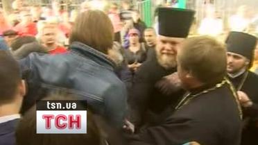 Кулачні бої за церкву на Чернігівщині