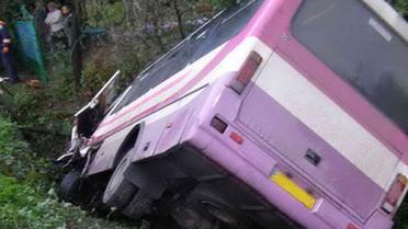 На Львівщині жигулі протаранили автобус