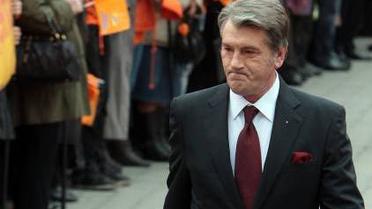 Ющенко подав документи до ЦВК