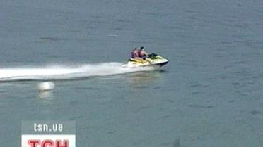 Скутерист задавив жінку у човні