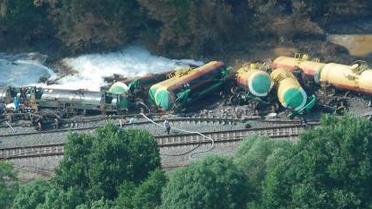 Посадовців звинувачують у марнотратстві