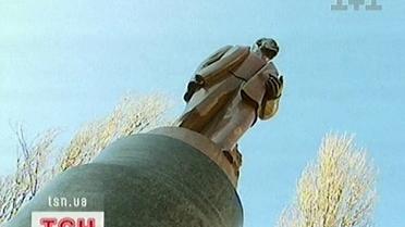 Націоналісти проти комуністів