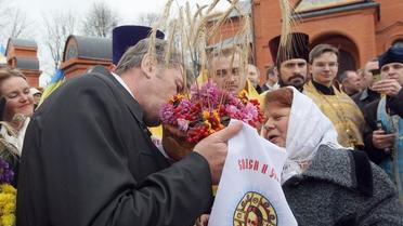 Хоружівка попросила Ющенка якнайдовше правити Україною