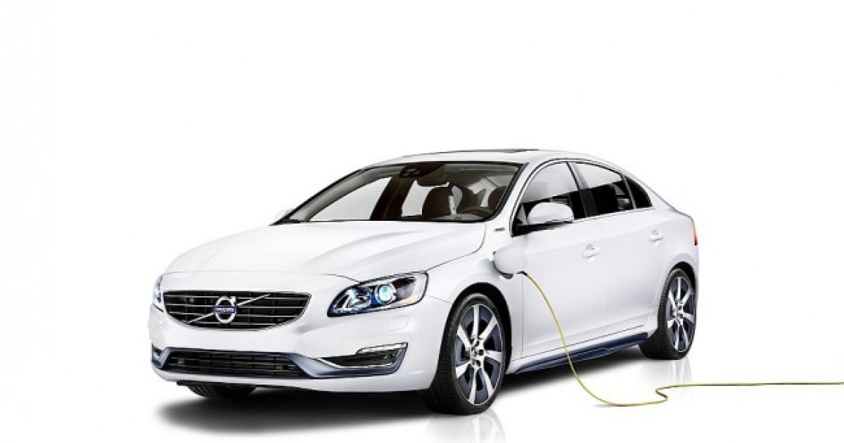 На Пекине состоится премьера удлиненного гибрида Volvo S60