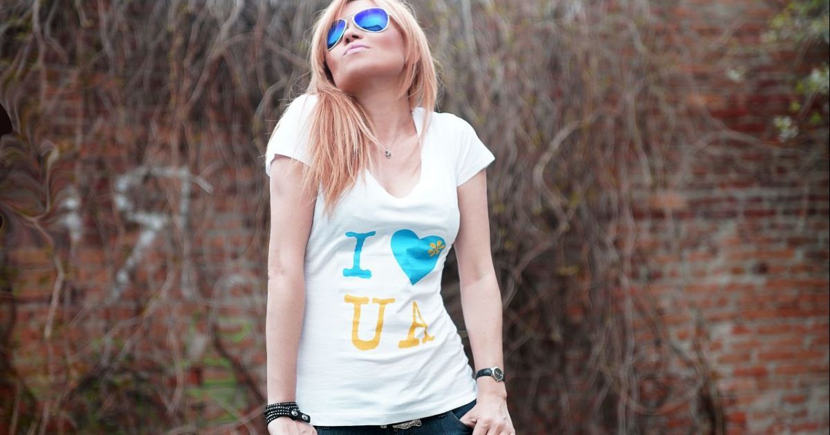 Коллекция футболок от Lilu