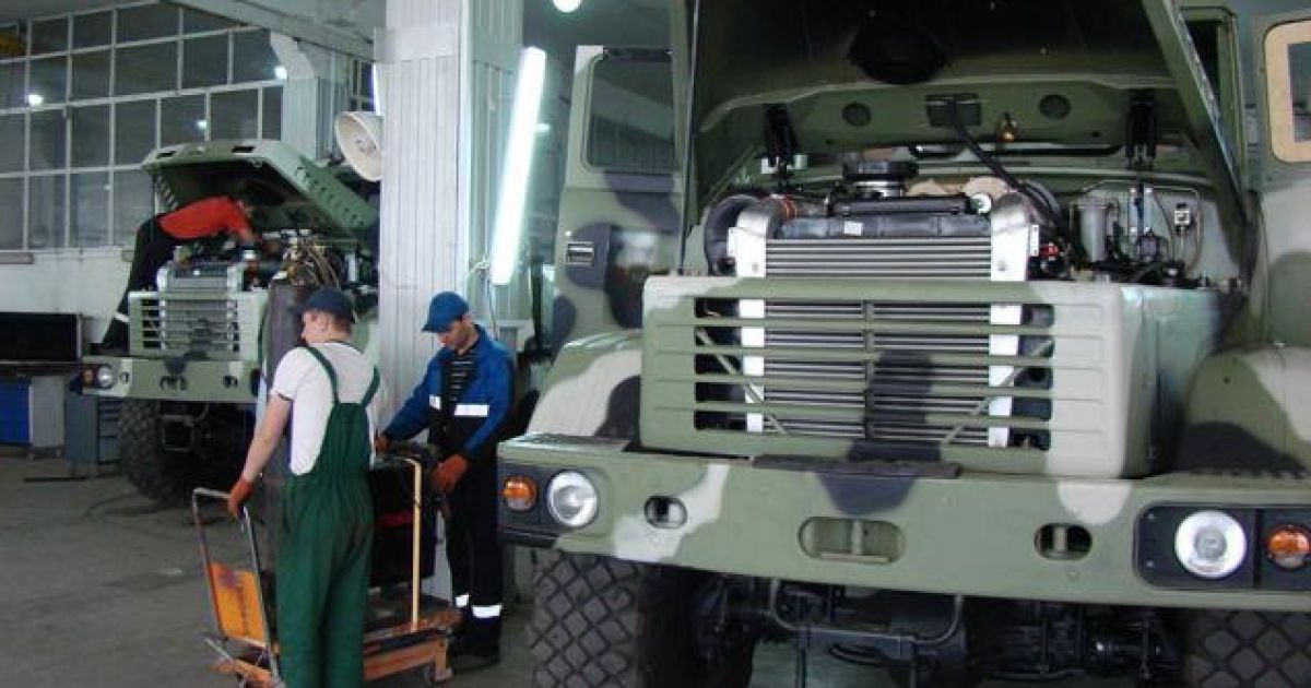 Народные депутаты бронируют "КраЗы" для АТО