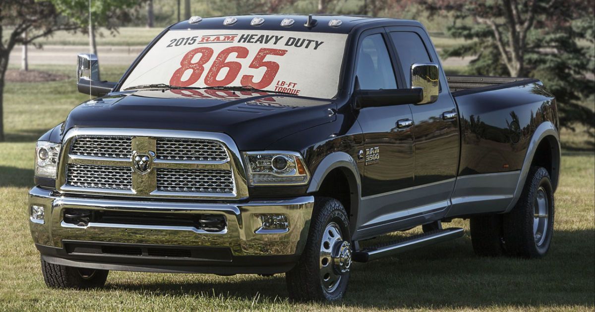 Dodge Ram подкинул "лошадей" тяжелым пикапам
