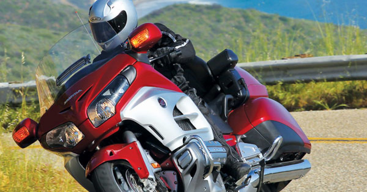 Honda отзывает 126 тысяч мотоциклов Gold Wing