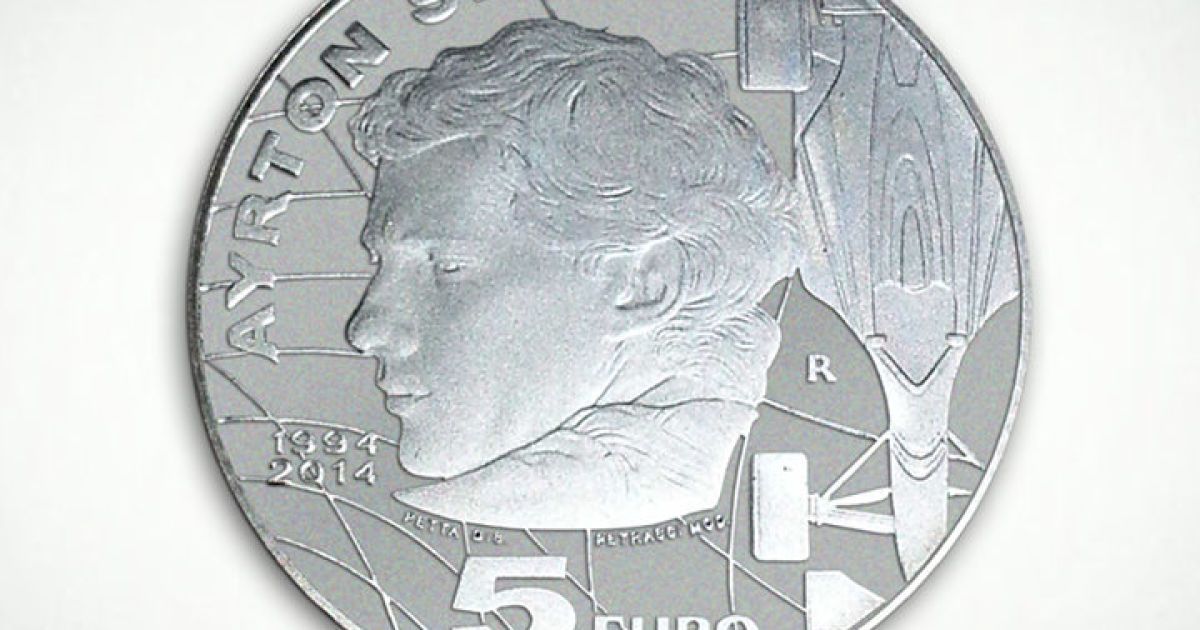 В честь легендарного автогонщика выпущена серебряная монета