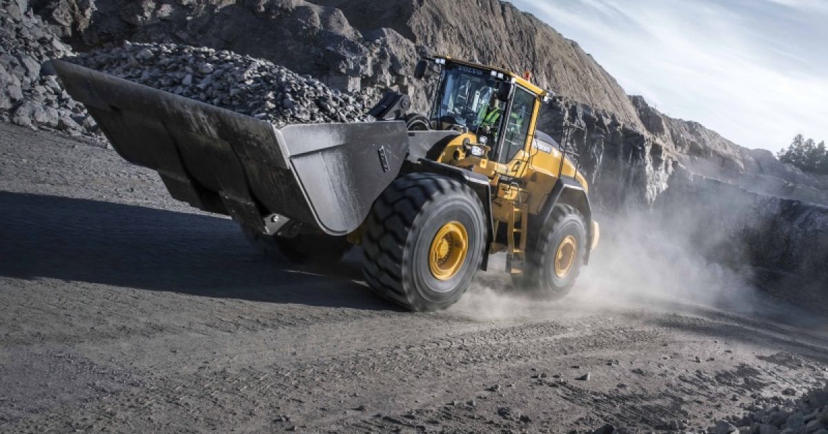 Volvo представила три новых фронтальных погрузчика