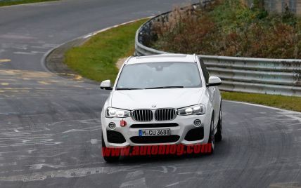 Новый BMW X4 M40i "поймали" без камуфляжа