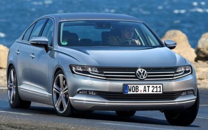 Volkswagen Passat получит более выразительный дизайн