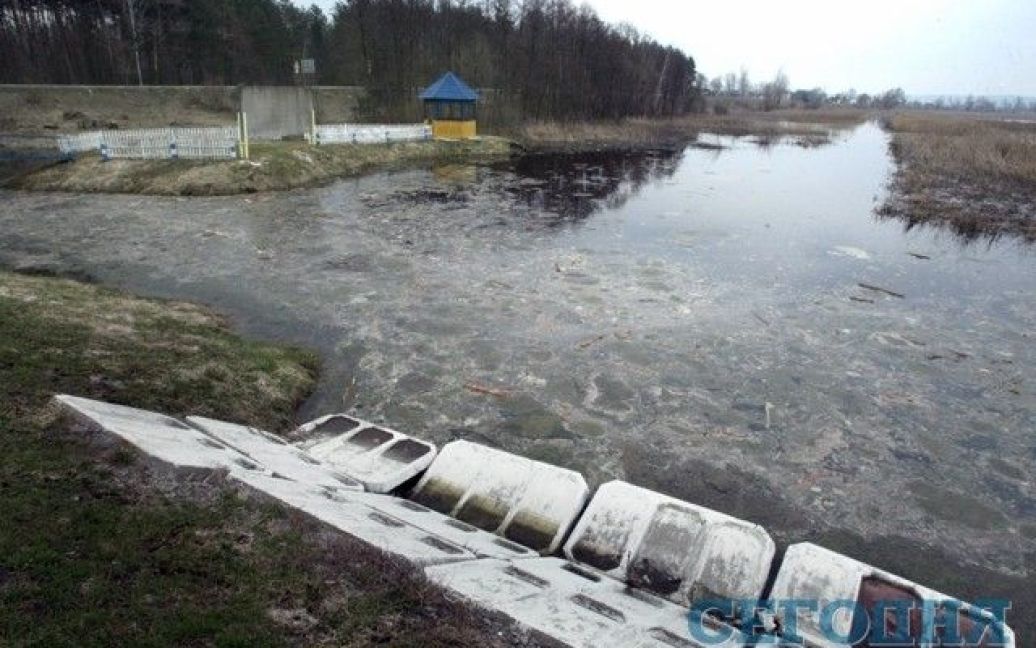 У селі Підгірці вода залила вулиці і будинки / © Сегодня