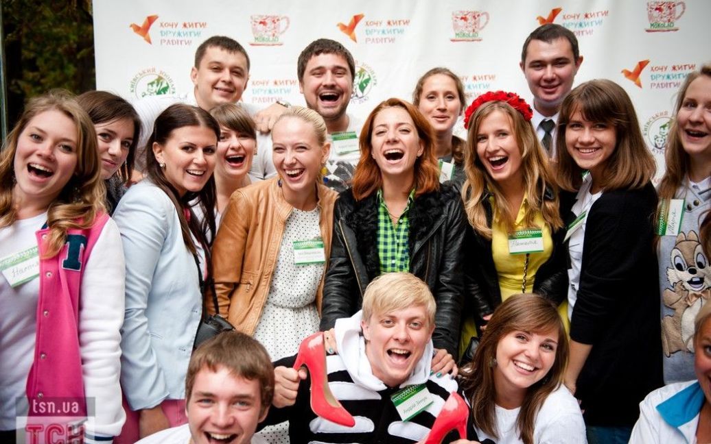 У Києві відбувся благодійний ярмарок "Ланцюжок доброти" / © ТСН.ua