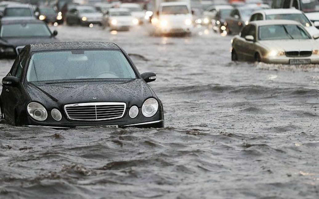 Злива паралізувала російські міста / © Вести.ру