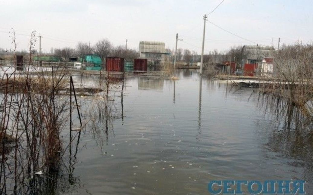 У селі Підгірці вода залила вулиці і будинки / © Сегодня