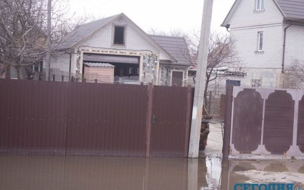 Будинки йдуть під воду / © Сегодня