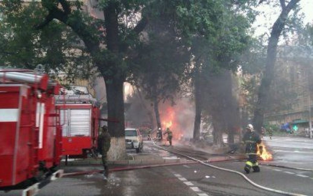 Пожежа в Алма-Аті знищила 20 житлових квартир / © twitter.com/@YakovFedorov