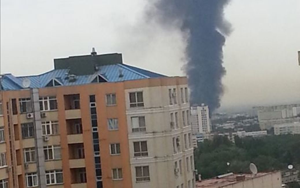 Пожежа в Алма-Аті знищила 20 житлових квартир / © twitter.com/@YakovFedorov