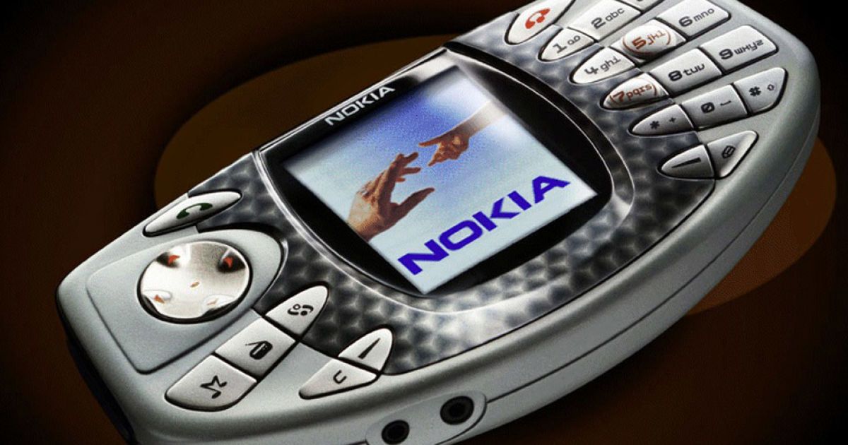 2002 рік. Nokia N-Gage / © Lenta.ru