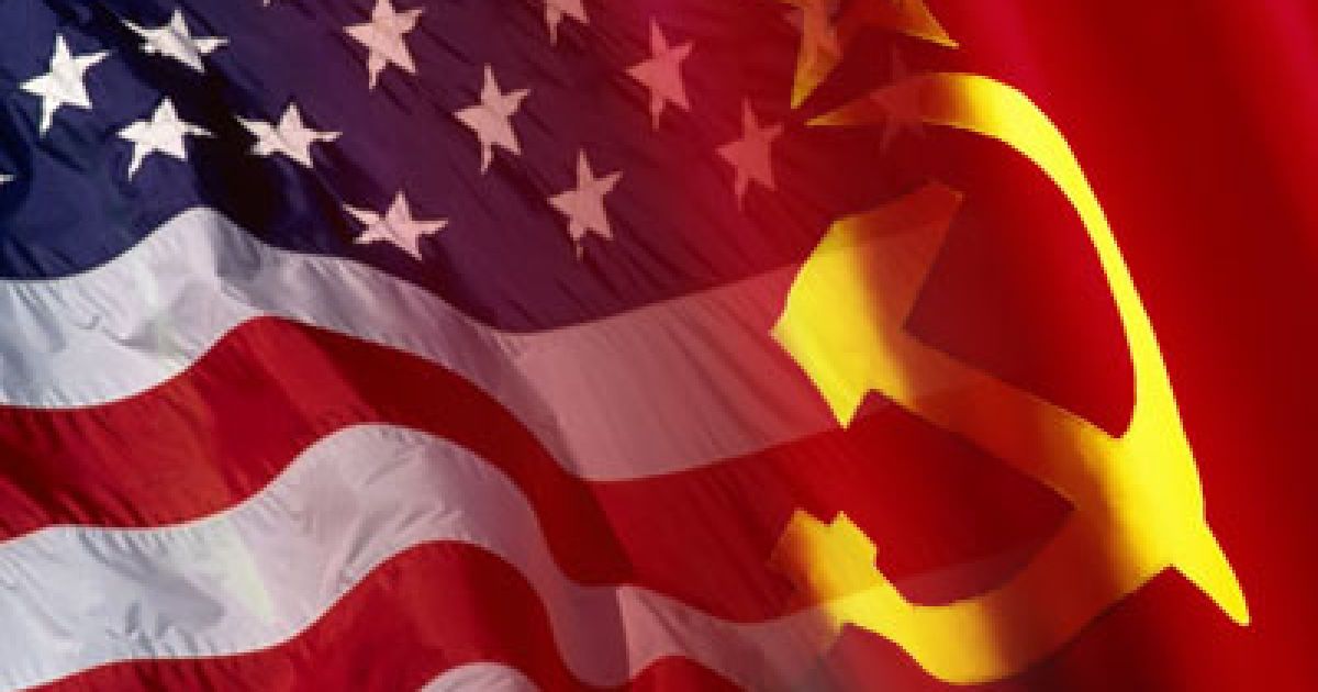 США ризикує перетворитися на новий СРСР.