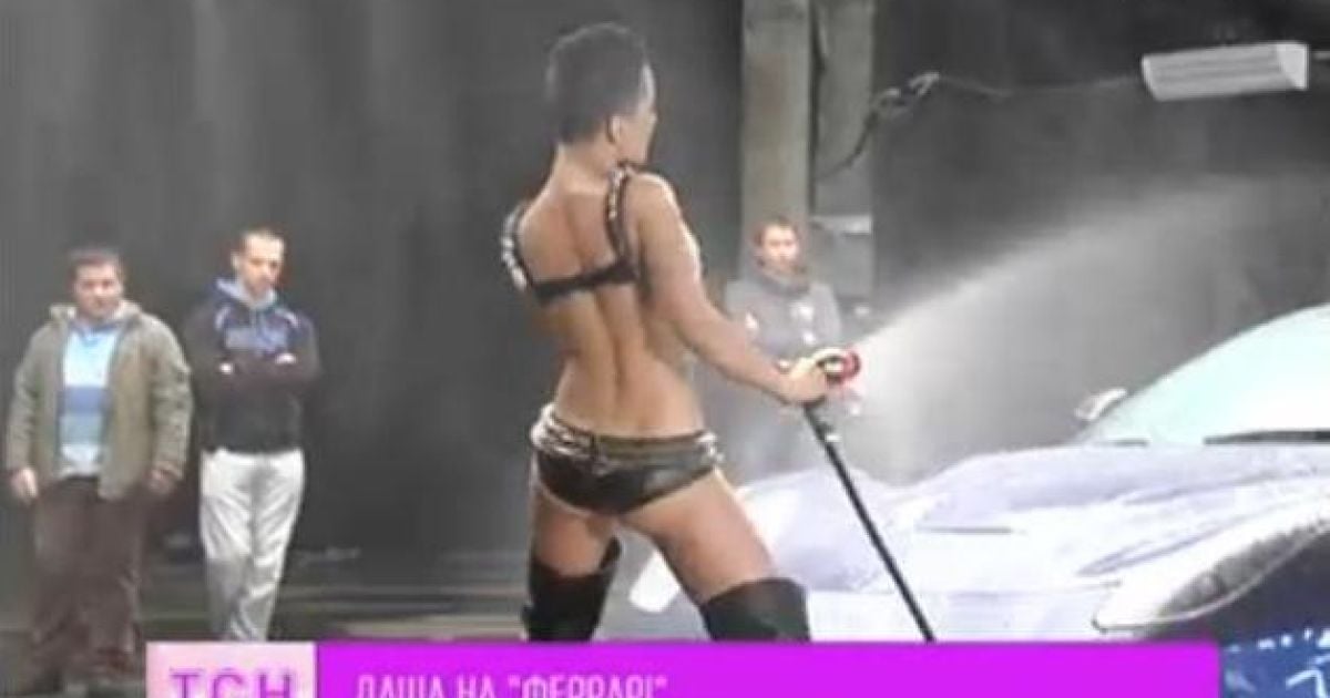 Автівки вартістю понад 7 млн грн "засвітяться" у кліпі Nikita