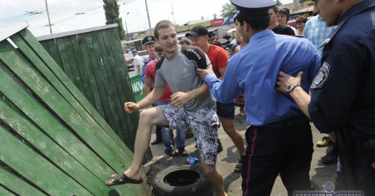 Кияни бунтують проти забудови