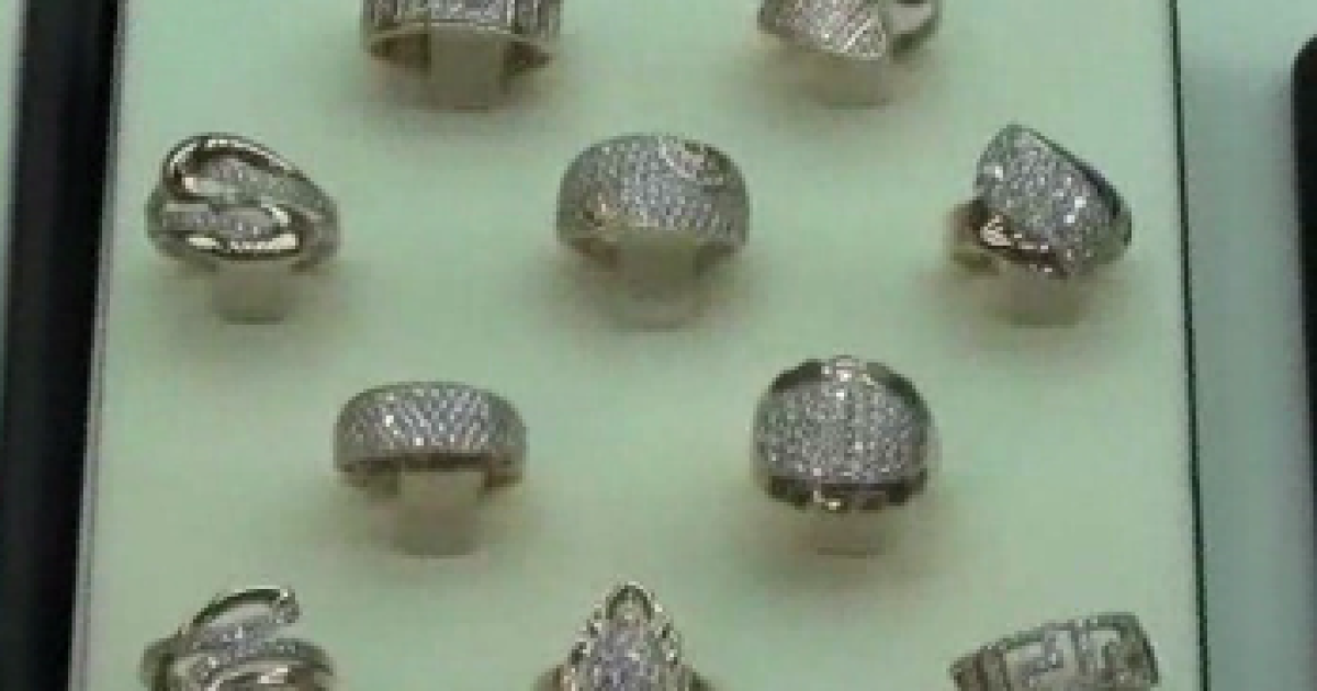 Турки виготовляють підроблені золоті прикраси