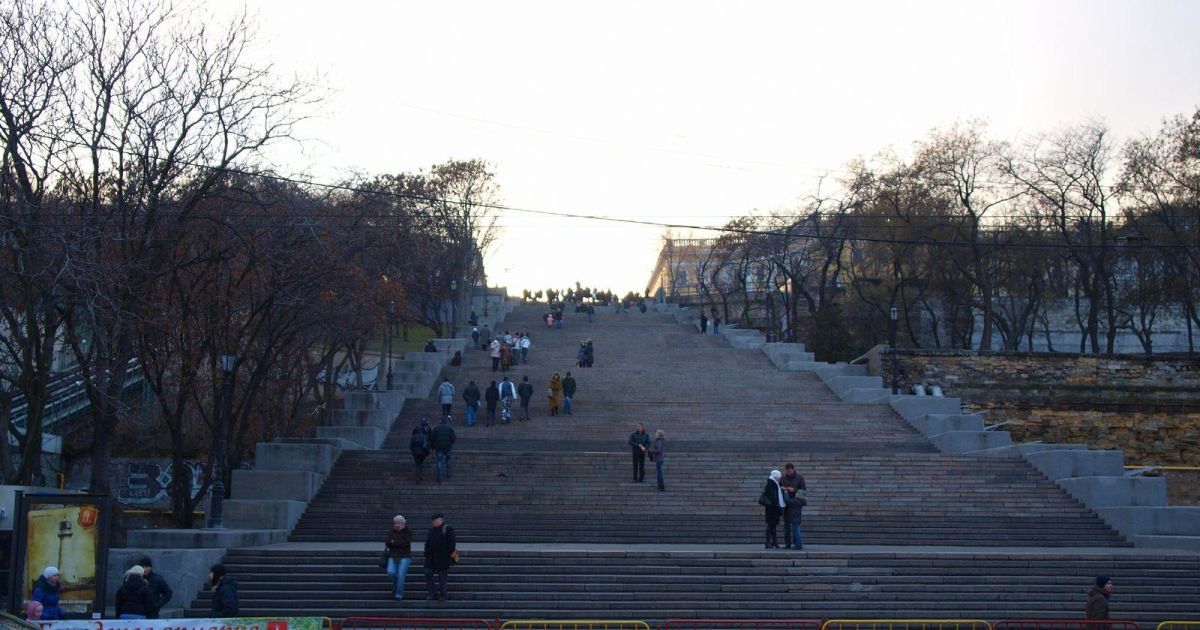 200 голих одеситів знімуться у фільмі на Потьомкінських сходах