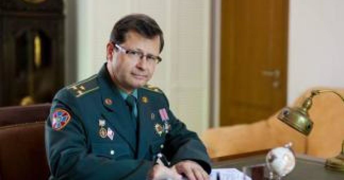 Олександра Матюху побили посеред дня у дворі власного будинку