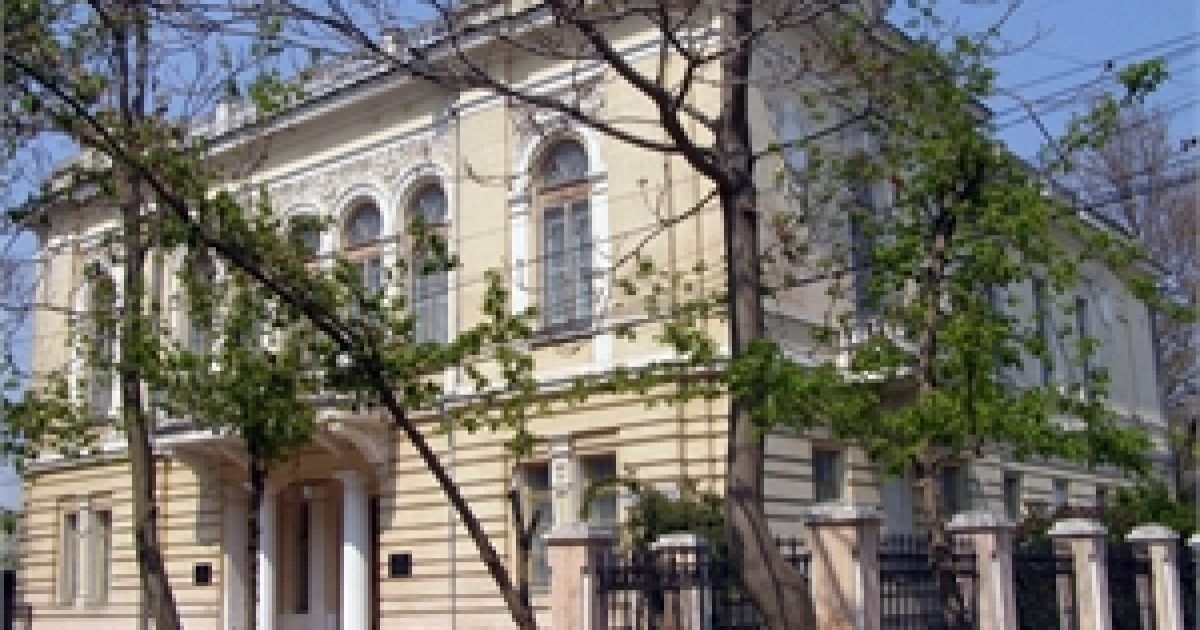 Сімферопольський музей загрожує розвалитися на дві частини