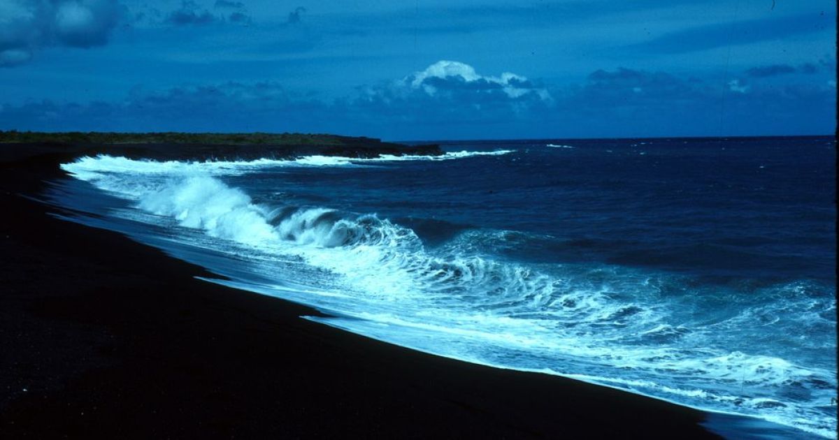 Пололу Валей Бич, Гавайи / © bigpicture.ru